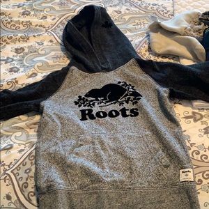 Roots hoodie Medium kids